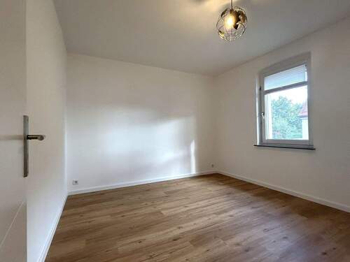 Arbeit- / Kinderzimmer - 