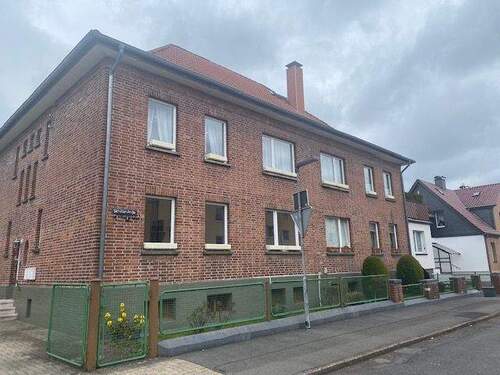 Ansicht von der Straße - ***wohnen in der Aue*** - 550,00 EUR Kaltmiete, ca.  86,00 m² Wohnfläche