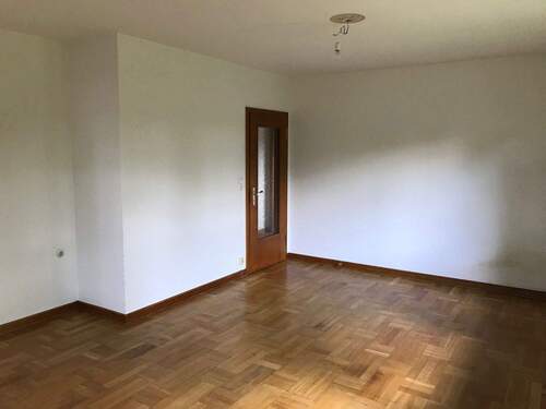 EG SW Zimmer - Blick nach NO - 