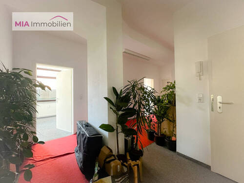 Flur - 6 Zimmer Büro in Künzelsau