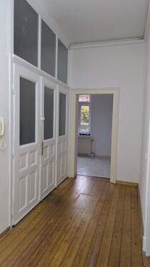 PXL_20251016_075706631.jpg - 