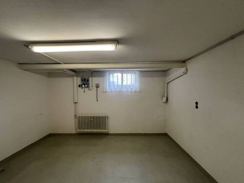 H 541 KG Kellerraum rechts.jpg - 