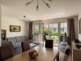 Wohn-Essbereich mit Terrasse - 