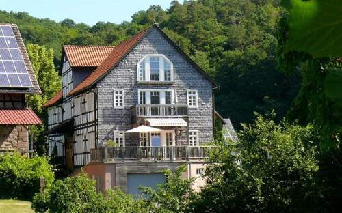 Dorfblick - DIE AHRENDTSCHE SCHEUNE Wohn- & Atelierhaus Ein Unikat aus Tradition und Moderne