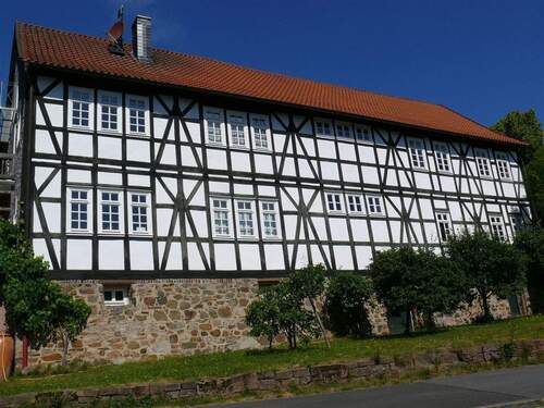 Ostseite - 7 Zimmer Bauernhaus, Landhaus in Bad Wildungen