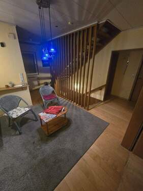 Jagdhausweg 12-EG, Treppe 2.OG - 