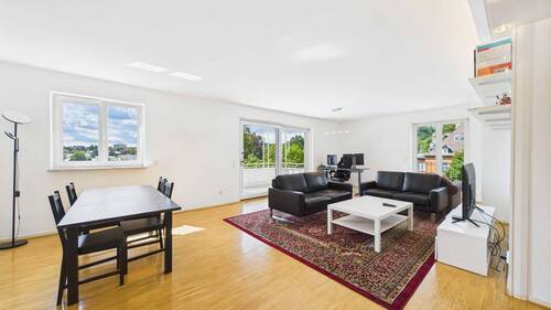 Wohnraum - 3 Zimmer Etagenwohnung zum Kaufen in Wiesbaden