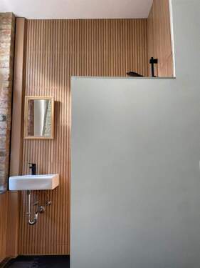 Dusche Bereich vom Schlafzimmer - 