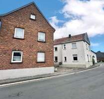 Zwei Einfamilienhäuser in beliebter Wohnlage - Neuss Norf