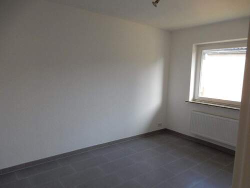 PHOTO-2025-11-05-11-33-48 8.jpg - 