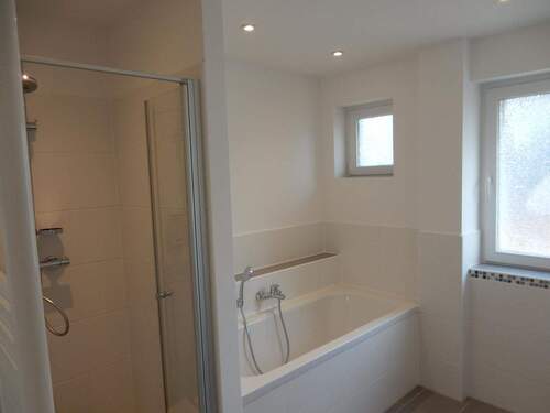 PHOTO-2025-11-05-11-33-49 9.jpg - 