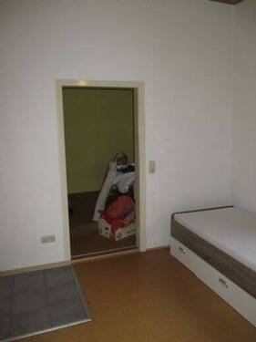 Bild 4 - 1 Zimmer Mehrfamilienhaus, Wohnhaus in Zell a. Main