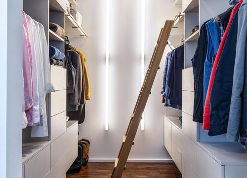 begehbarer Kleiderschrank - 