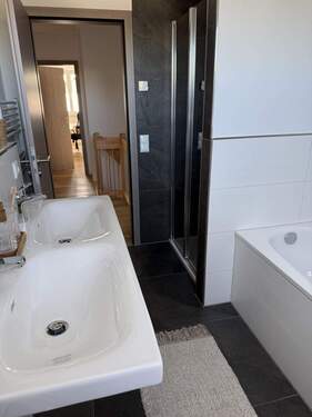 Musterhaus - Bad DG - 