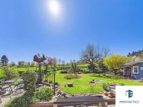 Garten - mit Blick ins Grüne - 