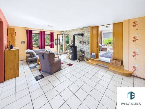 Wohnzimmer - Blick zum Panoramazimmer - 