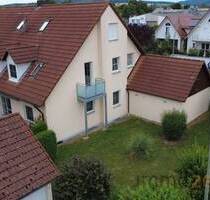 Entspannt wohnen unterm Dach - Moderne ETW mit Studio in Tapfheim