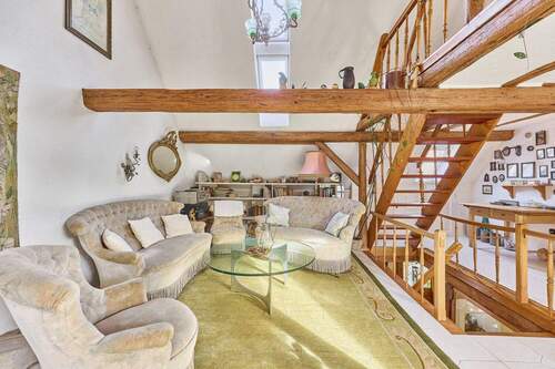 .....mit gemütlicher Sitzecke - 