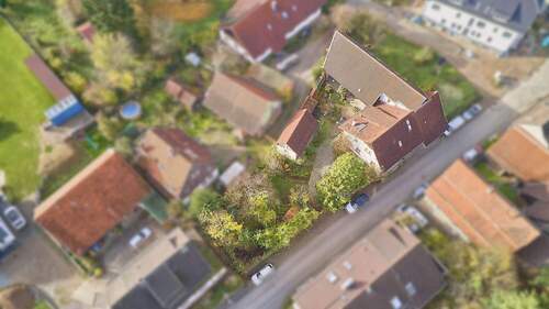 Luftaufnahme Hof - 7 Zimmer Bauernhaus, Landhaus zum Kaufen in Mörlenbach-Weiher