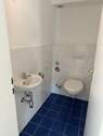 WC mit Waschbecken - 