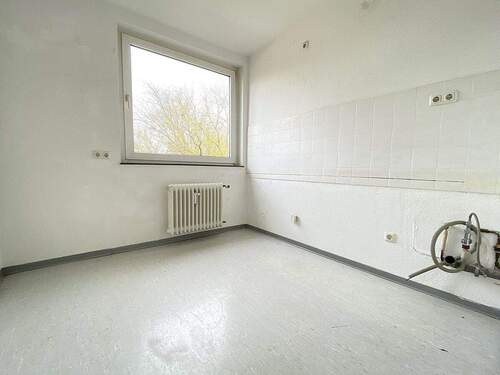 Küche (1) - 2 Zimmer Etagenwohnung in Heusenstamm