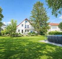 Modernes A+ Energieeffienzhaus mit ca. 1.250 m² Traum-Grundstück - Wiesbaden Nordenstadt