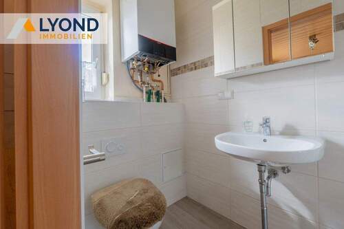 EG Bad mit Heizung - 