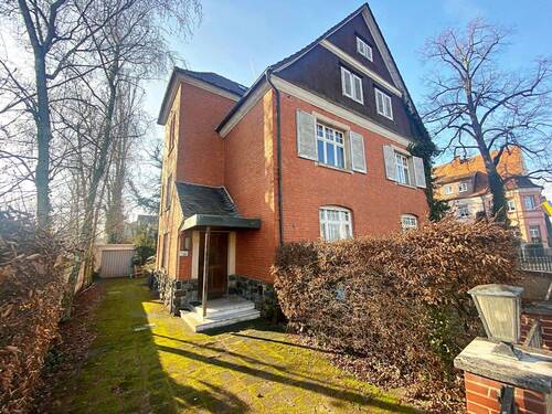 ehemaliges Arzt-Haus - Mehrfamilienhaus, Wohnhaus mit 320,00 m&sup2; in Hainburg zum Kaufen