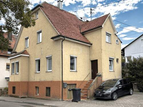 Außenansicht - 6 Zimmer Einfamilienhaus zum Kaufen in Ludwigsburg / Neckarweihingen