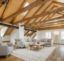 Stilvolle Dachgeschosswohnung mit traumhaften Bergpanorama in historischem Gebäude - Garmisch-Partenkirchen