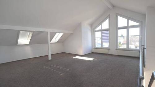Dachgeschoss Wohnraum - 