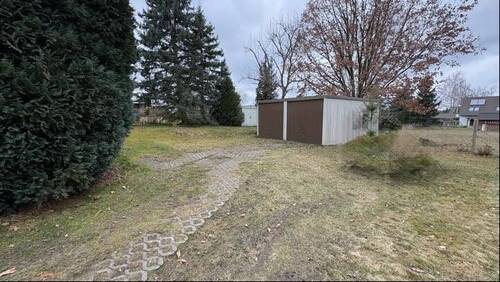 Blick auf die Garagen - 