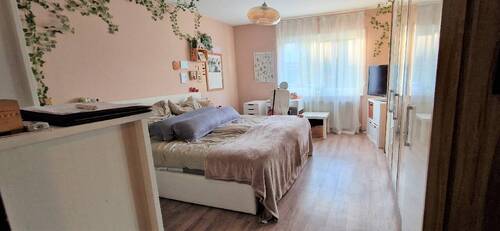 Schlafzimmer EG - Einfamilienhaus mit 581,00 m² in Lampertheim zum Kaufen