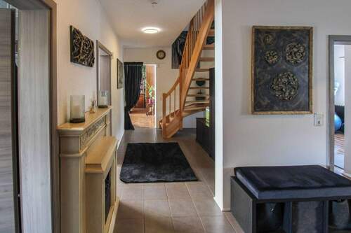 04. Eingangsbereich - 