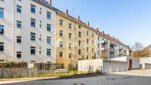 Außenansicht 3 - 2 Zimmer Etagenwohnung zum Kaufen in Hamburg