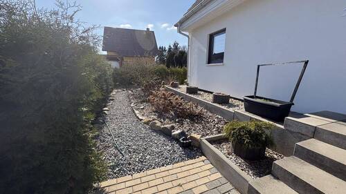 Vorderer Garten - 