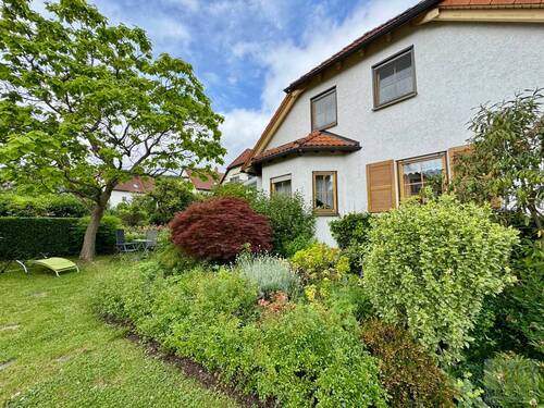 Gepflegter Garten - 