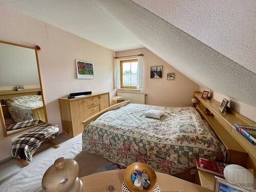 OG: Schlafzimmer - 