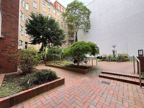 Innenhof - Wohnung in Berlin - 245.000,00 EUR Kaufpreis, ca.  34,10 m² Wohnfläche