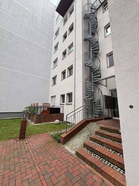 Hausansicht - 1 Zimmer Etagenwohnung in Berlin