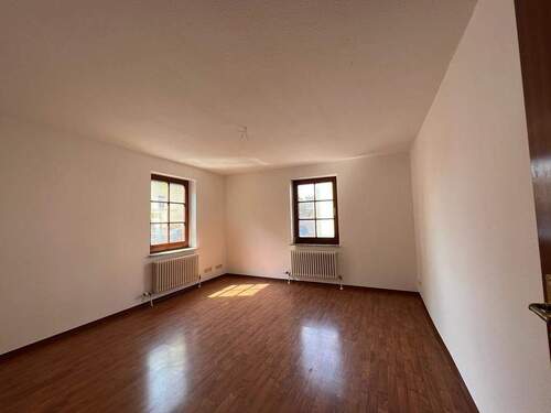 Ansicht Räumlichkeit im Erdgeschoss - Mehrfamilienhaus, Wohnhaus mit 198,10 m&sup2; in Weinböhla zum Kaufen