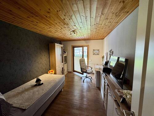 Büro - Kinder - Gäste - 