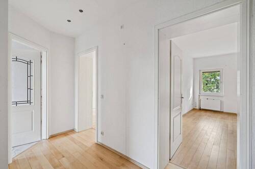 Bild 1 - Helle 2-Zimmer-Wohnung - 282.000,00 EUR Kaufpreis, ca.  69,00 m² Wohnfläche