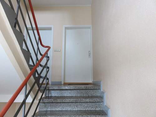 Treppenhaus - Etagenwohnung mit 72,00 m&sup2; in Helmstedt zum Kaufen