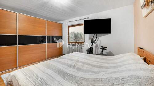 Elternschlafzimmer 1 - 