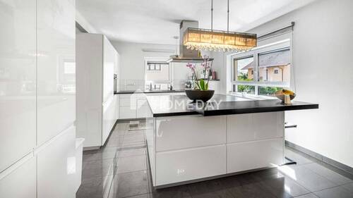 EG Küche 1 - 7 Zimmer Einfamilienhaus in Mallersdorf-Pfaffenberg