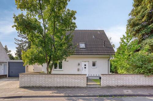 Haus - 4 Zimmer Einfamilienhaus in Düsseldorf