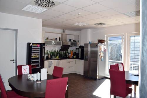 Pantry - Büro mit 23,30 m&sup2; in Wedel zur Miete