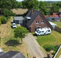 Hochwertig modernisiertes Einfamilienhaus mit großem Garten und viel Platz für die Familie - Ahrenshöft