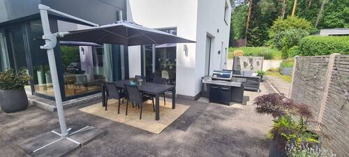 Hauptterrasse/ Terrasse Küche - 